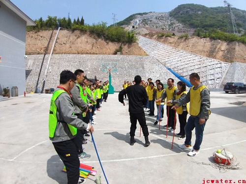 公司舉辦“慶五一、迎五四”職工文體活動(dòng)